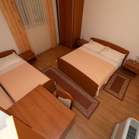 Apartmani Biser 투체피 외부 사진