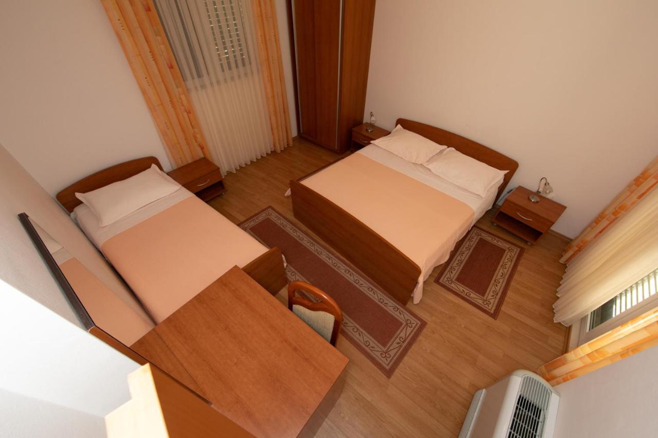 Apartmani Biser 투체피 외부 사진
