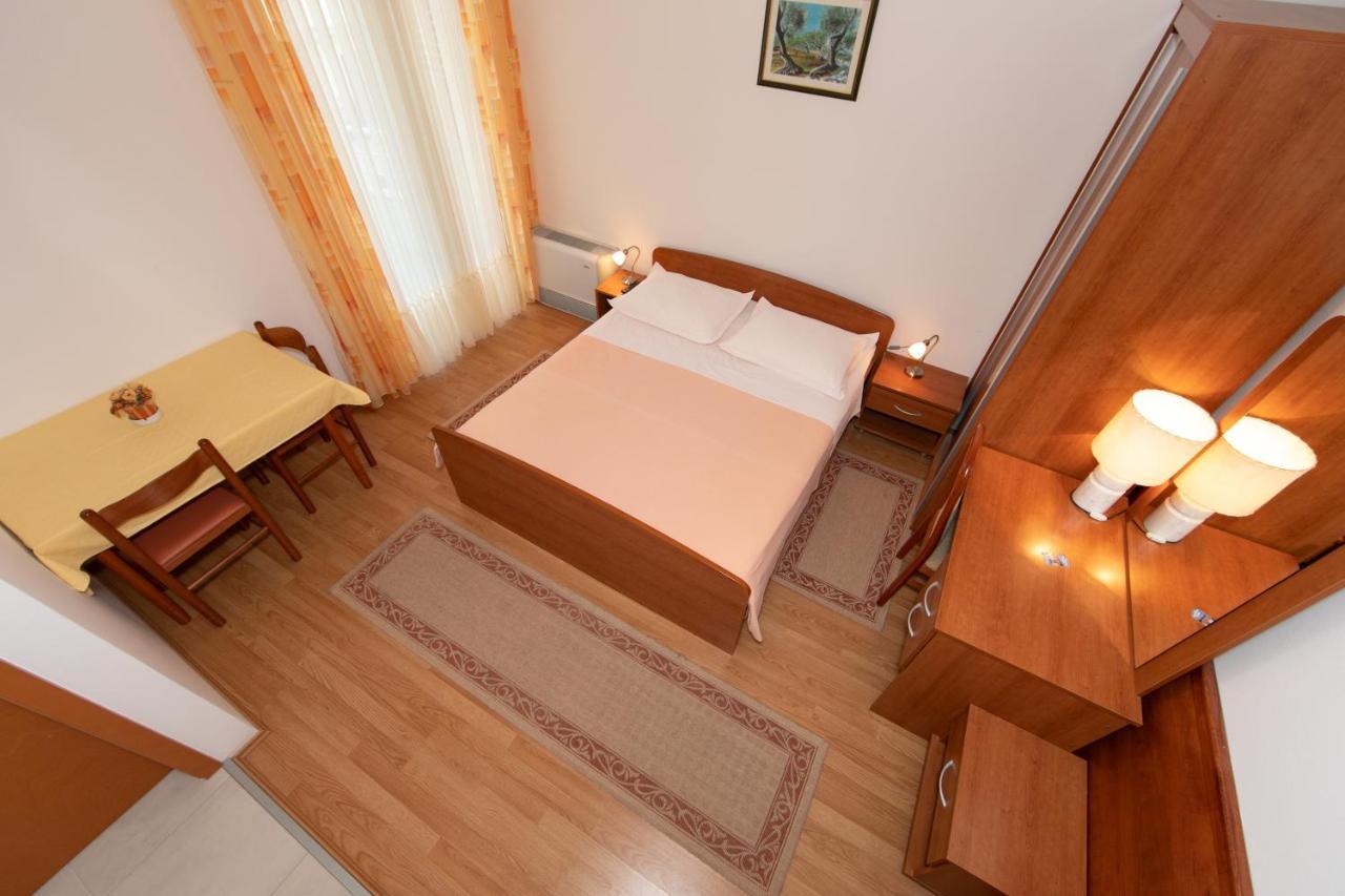 Apartmani Biser 투체피 외부 사진