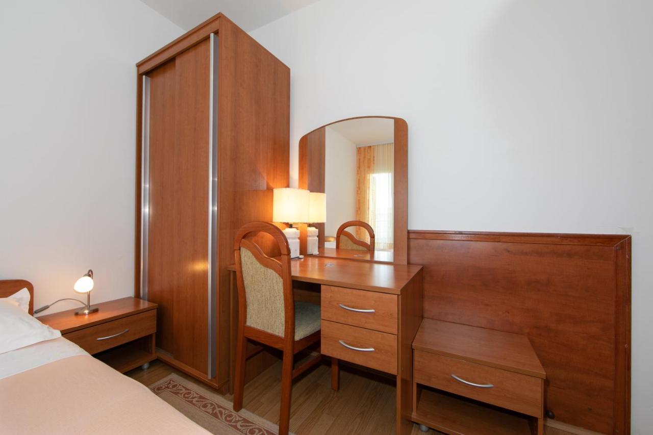 Apartmani Biser 투체피 외부 사진