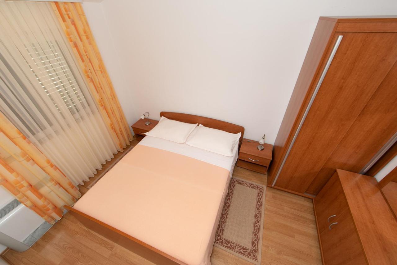 Apartmani Biser 투체피 외부 사진