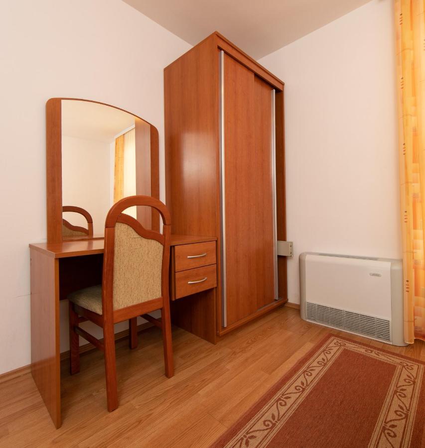 Apartmani Biser 투체피 외부 사진