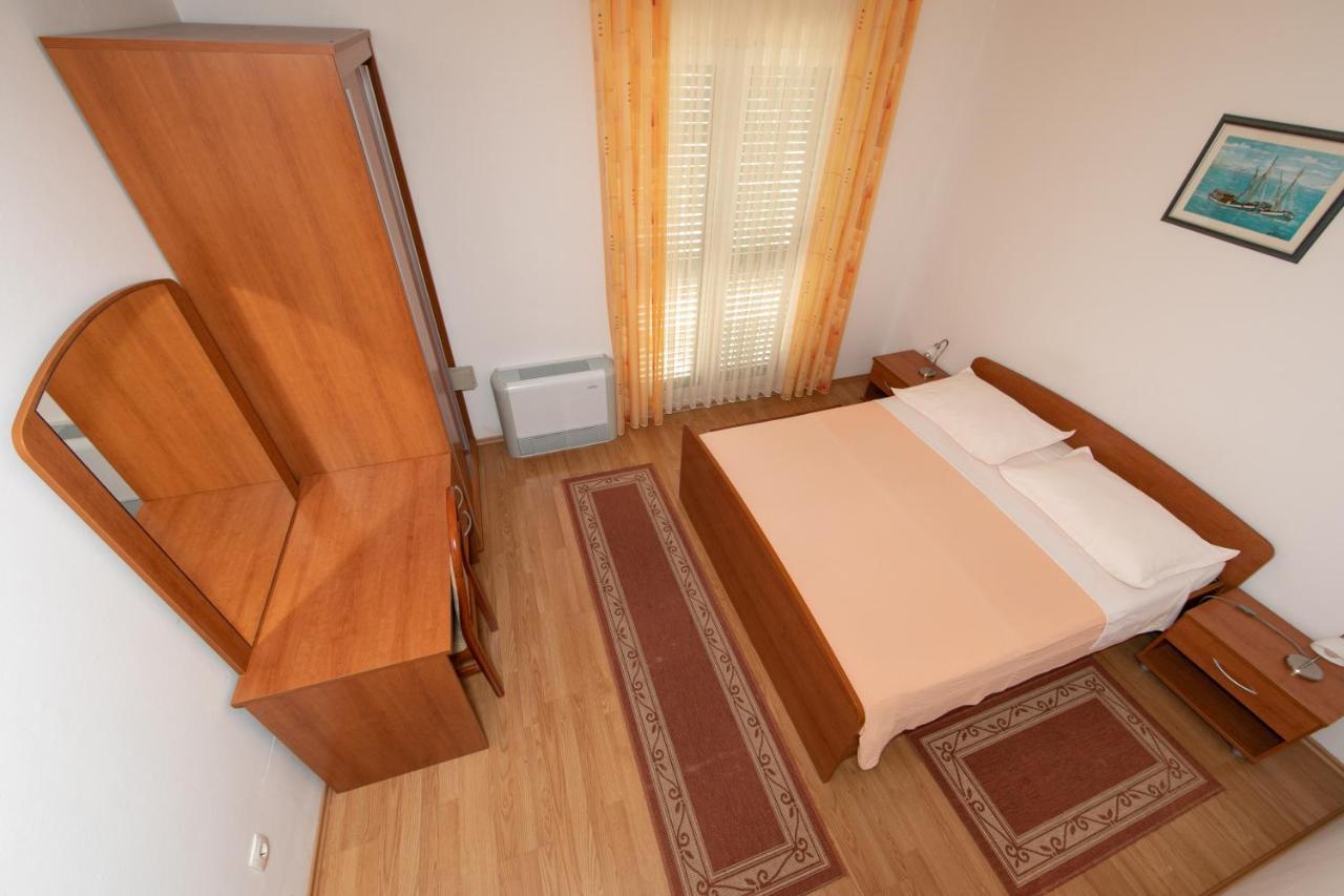 Apartmani Biser 투체피 외부 사진