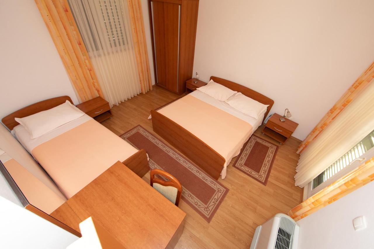 Apartmani Biser 투체피 외부 사진