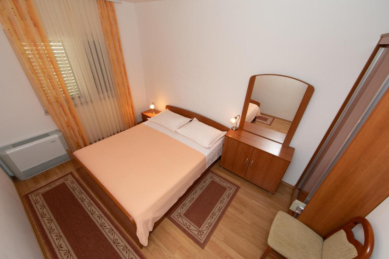Apartmani Biser 투체피 외부 사진