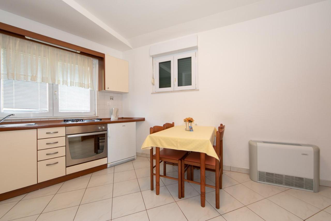 Apartmani Biser 투체피 외부 사진