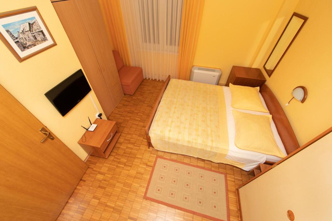 Apartmani Biser 투체피 외부 사진