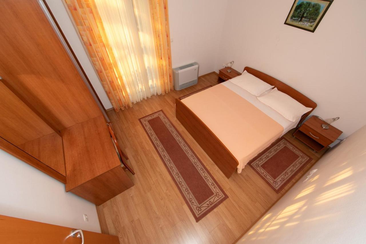 Apartmani Biser 투체피 외부 사진