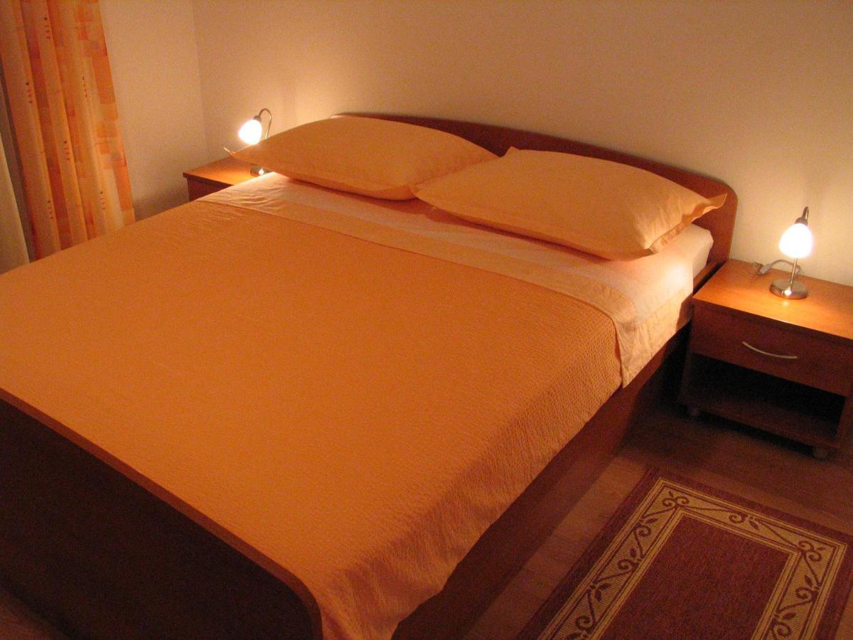 Apartmani Biser 투체피 외부 사진