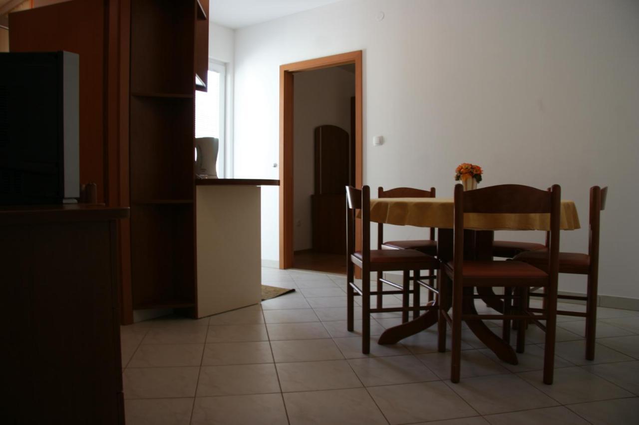 Apartmani Biser 투체피 외부 사진